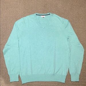 Men’s V Neck Sweater (Medium)